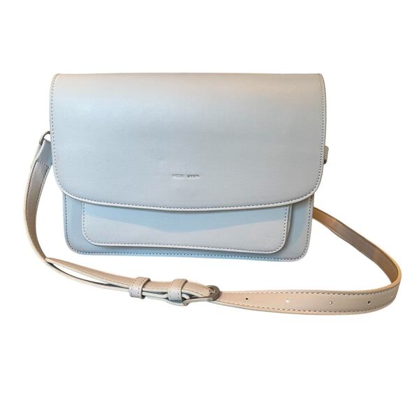 Pixie Mood Crossbody Purse Light Gray 10 x 8 New - Picture 1 of 8